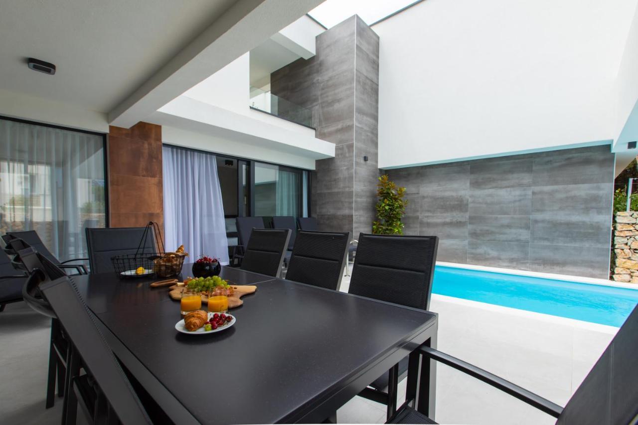 Novalja Bay Villas Extérieur photo