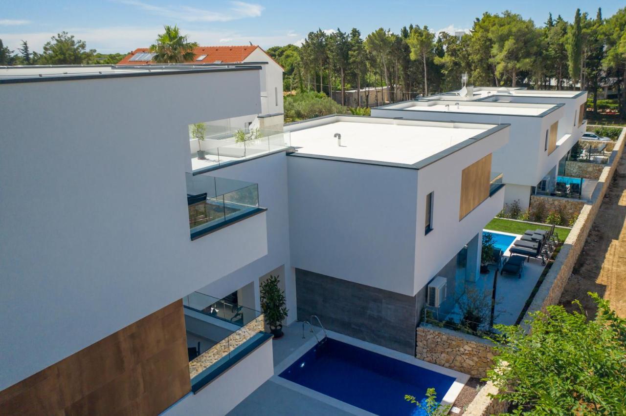 Novalja Bay Villas Extérieur photo